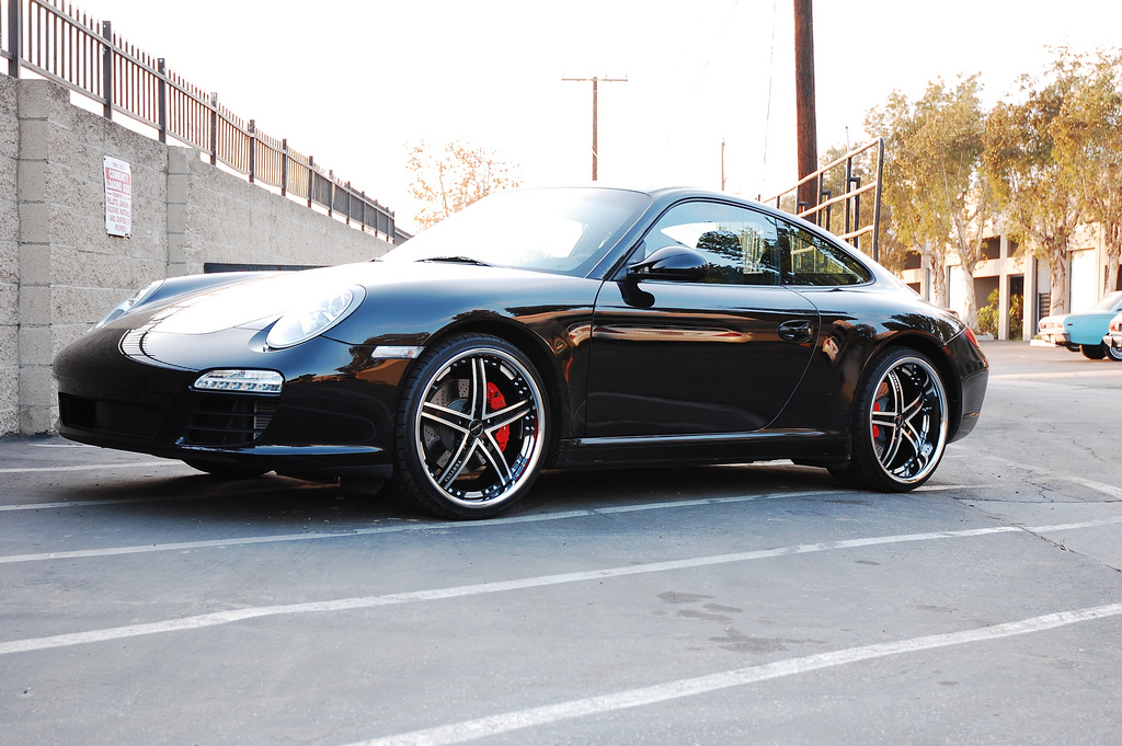 Vertini Wheels Fairlady on Porsche Carrera-S 